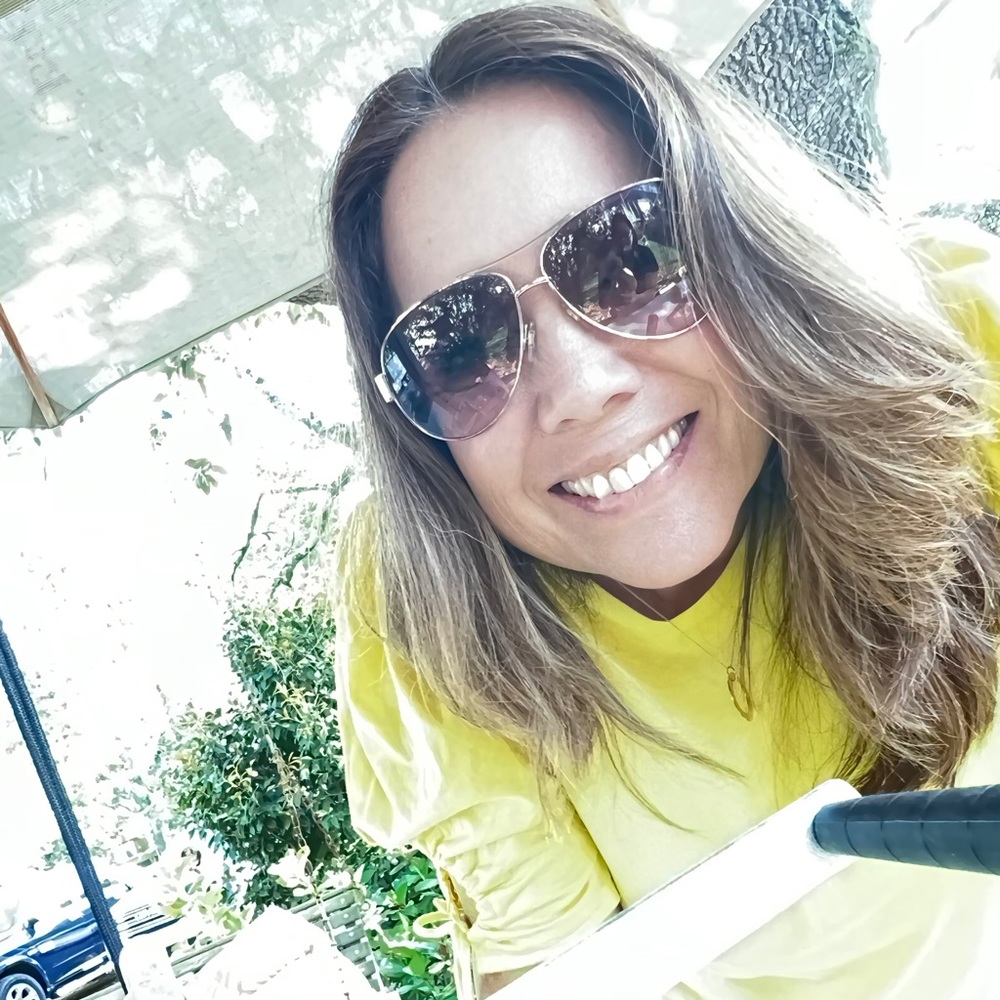 Meet your Posher, Sandra